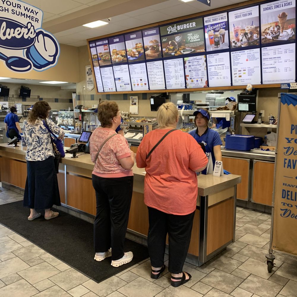 Culver's - Interior - Burgers Near Me - Arden, North Carolina Culver's - Interior - Burgers Near Me - Arden, North Carolina