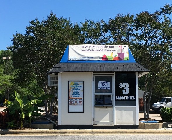 A&B Smoothie Bar Logo