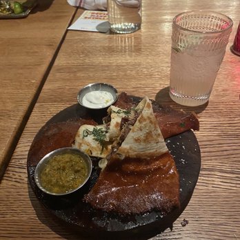 Nada - Quesadilla with strip steak - Mexican Near Me - Columbus, Ohio Nada - Quesadilla with strip steak - Mexican Near Me - Columbus, Ohio