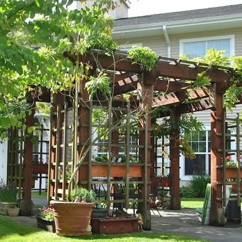 Vineyard Park Bothell Landing - Assisted Living Facilities Near Me - Bothell, Washington Vineyard Park Bothell Landing - Assisted Living Facilities Near Me - Bothell, Washington