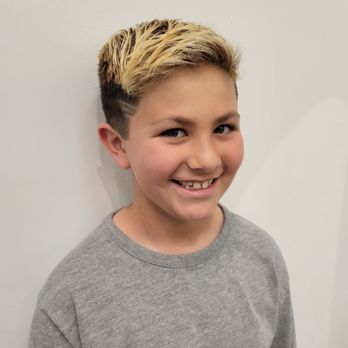 Seco Blowdry Studio - Kids cut  and styling - Hair Stylists Near Me - Pasadena, California
