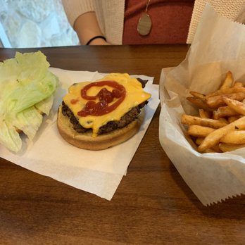 Big Rock Grill - Burger & Fries - American Near Me - Lookout Mountain, Georgia Big Rock Grill - Burger & Fries - American Near Me - Lookout Mountain, Georgia