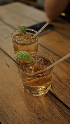 Laurel Tavern by null