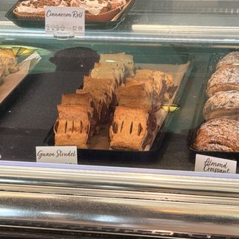 Porto's Bakery & Cafe - Bakeries Near Me - Burbank, California