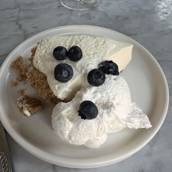 Mignonette - Key Lime Pie II - New American Near Me - Miami, Florida