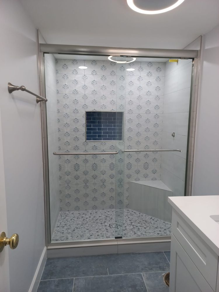 Slide of Supreme Team Handyman Services