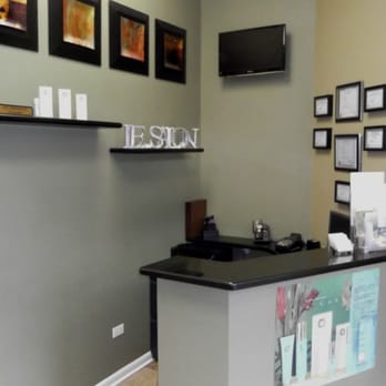 Le Salon Day Spa Natural Cosmetics - Hair Salons Near Me - Chicago, Illinois Le Salon Day Spa Natural Cosmetics - Hair Salons Near Me - Chicago, Illinois