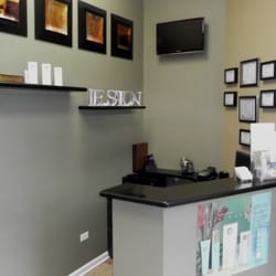 Le Salon Day Spa Natural Cosmetics