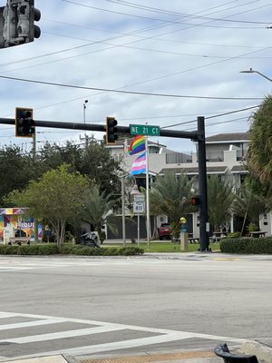 The West End Lounge by null