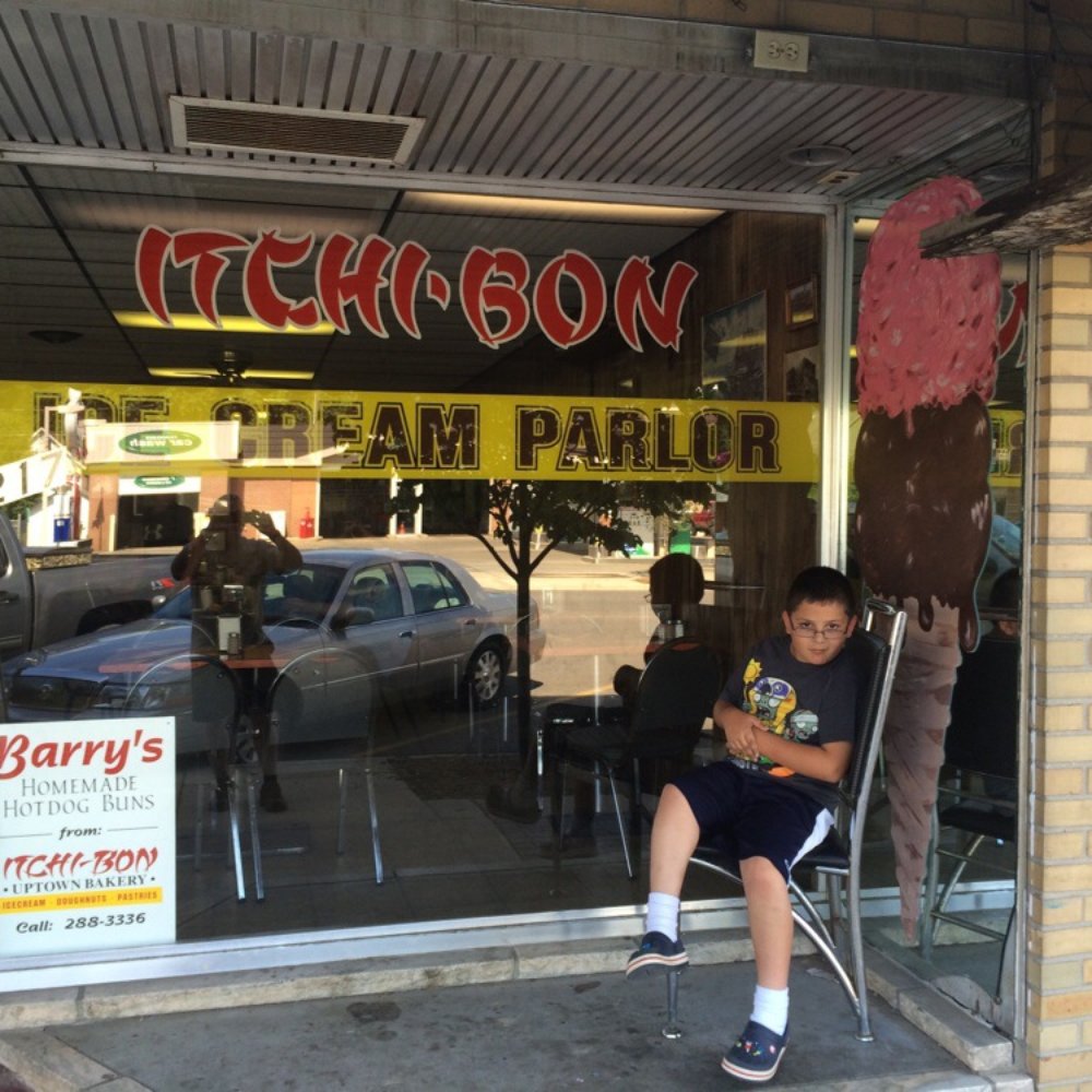 Itchi-Bon Uptown Bakery - Store front - Bakeries Near Me - Durand, Michigan Itchi-Bon Uptown Bakery - Store front - Bakeries Near Me - Durand, Michigan