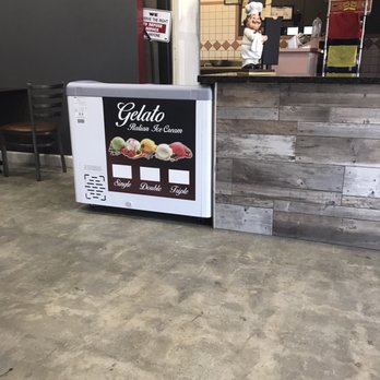 Super Pizza Veloz - New ice cream! - Pizza Near Me - Bell, California