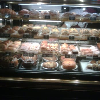 Gelson's Irvine - Gelson's pastry display with some cakes - Grocery Near Me - Irvine, California