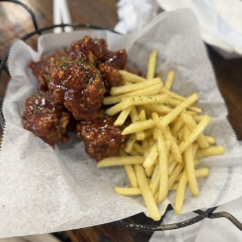 92 Chicken - Bbq Boneless (8pcs) - Chicken Wings Near Me - Orlando, Florida