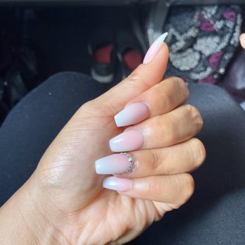 Diamond Nails and Spa - Full Set!! By Wendy - Nail Salons Near Me - Riverside, California Diamond Nails and Spa - Full Set!! By Wendy - Nail Salons Near Me - Riverside, California