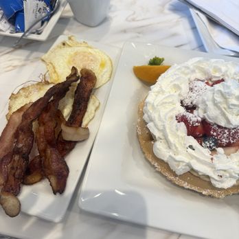 Keke's Breakfast Cafe - Breakfast & Brunch Near Me - Apopka, Florida