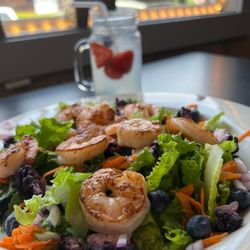 Ivoryton Tavern - Best Salads in Essex CT
