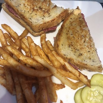 Juke Box Diner - Annandale - Diners Near Me - Annandale, Virginia