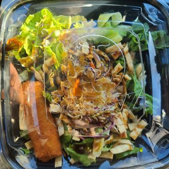 Zaxbys - Garden Salad - Fast Food Near Me - Atlanta, Georgia Zaxbys - Garden Salad - Fast Food Near Me - Atlanta, Georgia