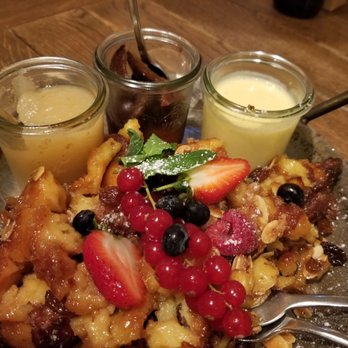 Münchner Stubn - Carmelized bread pudding with sauces and frui - Bavarian Near Me - Munich, BY
