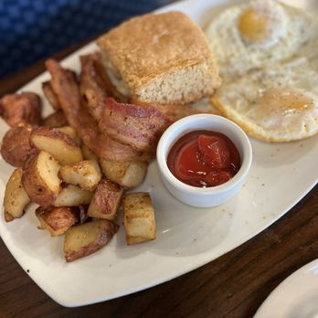 Phyllis Brunch - Breakfast & Brunch Near Me - Marietta, Georgia