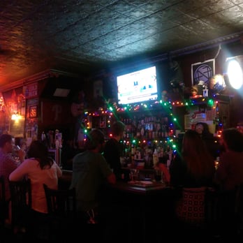 Drinker's Pub - Casual after-work happy hours - Pubs Near Me - Philadelphia, Pennsylvania