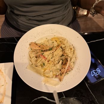 Provare - Chicken Fettuccine - Cajun/Creole Near Me - Chicago, Illinois Provare - Chicken Fettuccine - Cajun/Creole Near Me - Chicago, Illinois
