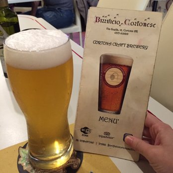 Birrificio Cortonese - NazionAle their own blonde/golden ale - Breweries Near Me - Cortona, Arkansas