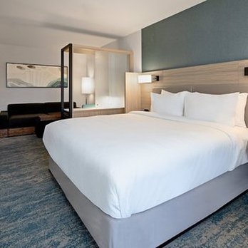 SpringHill Suites by Marriott Valencia - Hotels Near Me - Valencia, California SpringHill Suites by Marriott Valencia - Hotels Near Me - Valencia, California
