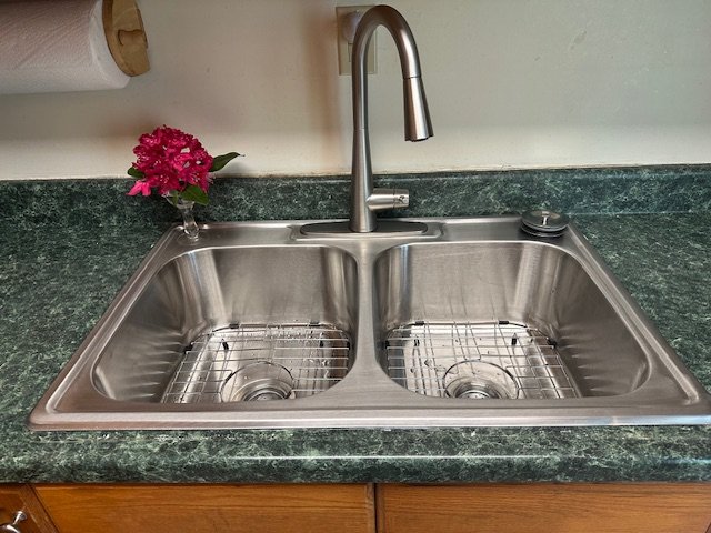 Slide of 1-Tom-Plumber