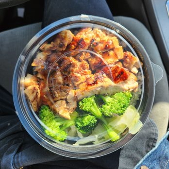 WaBa Grill - Chicken veggie bowl - Asian Fusion Near Me - Los Angeles, California WaBa Grill - Chicken veggie bowl - Asian Fusion Near Me - Los Angeles, California