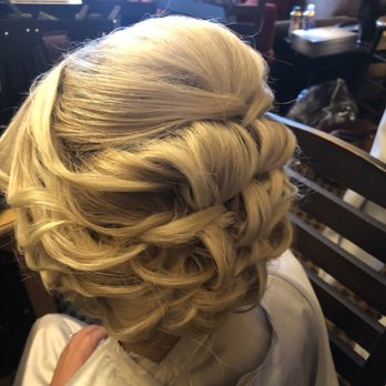 She Salon & Day Spa - Hair Salons Near Me - Emmaus, Pennsylvania She Salon & Day Spa - Hair Salons Near Me - Emmaus, Pennsylvania