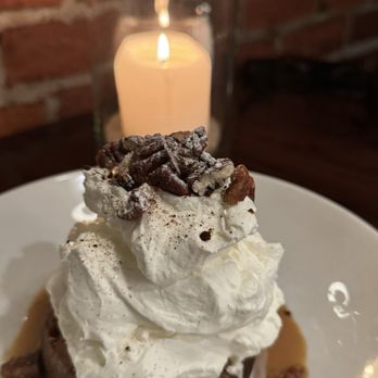 Nick's Laguna Beach - Whiskey cake - American Near Me - Laguna Beach, California Nick's Laguna Beach - Whiskey cake - American Near Me - Laguna Beach, California