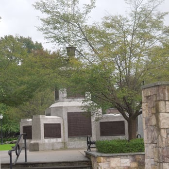 Torrington Veteran's Memorial - Landmarks & Historical Buildings Near Me - Torrington, Connecticut Torrington Veteran's Memorial - Landmarks & Historical Buildings Near Me - Torrington, Connecticut