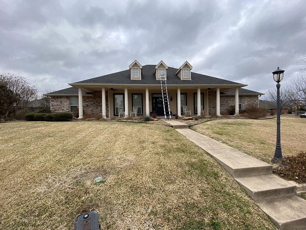 Slide of SEI Roofing