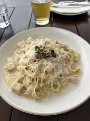 Public Kitchen and Bar by null