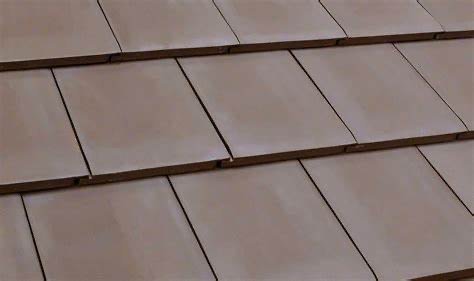 Slide of Molina’s Roofing