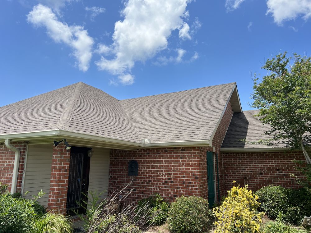 Slide of No Limit Roofing