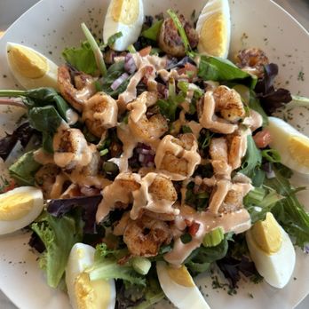 The Dive Oyster Bar - Shrimp Louie Salad - Seafood Near Me - San Jose, California