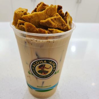 Goldmiss - Dalgona milk tea with honeycomb toffee - Coffee & Tea Near Me - Honolulu, Hawaii