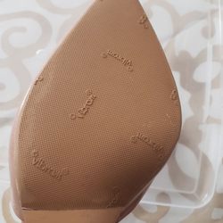 Grace's Shoe Repair - Vibram sole patch