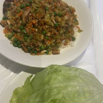 Lotus Vegetarian Restaurant - Lettuce cup with vegetarian duck - Vegetarian Near Me - Scarborough, Ontario Lotus Vegetarian Restaurant - Lettuce cup with vegetarian duck - Vegetarian Near Me - Scarborough, Ontario