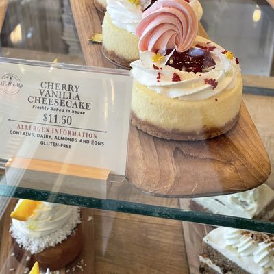 Tiramisu Bistro by null