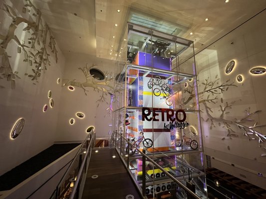 Retro by Voltaggio by null