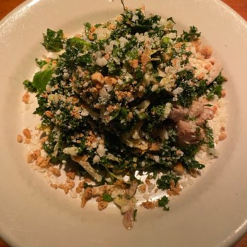 Rutherford Grill - Kale & rotisserie chicken salad - American Near Me - Rutherford, California