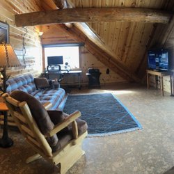 Superior Gateway Lodge - Guest Loft