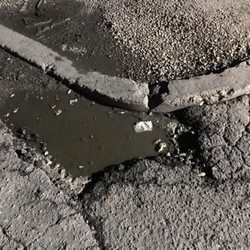 Kent Kwik - They have obviously tried to repair this before w no luck !!