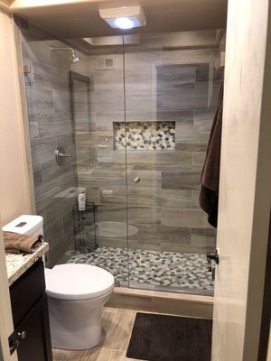 Bathroom Remodels - Let's make your Bathroom Remodel come to life! Bathroom Remodels - Let's make your Bathroom Remodel come to life!