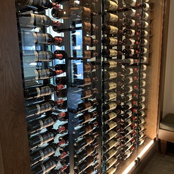 Olive Garden Italian Restaurant - Wine cellar - Italian Near Me - Orlando, Florida