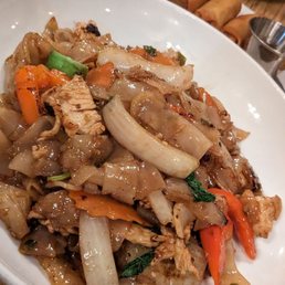 Drunken Noodle