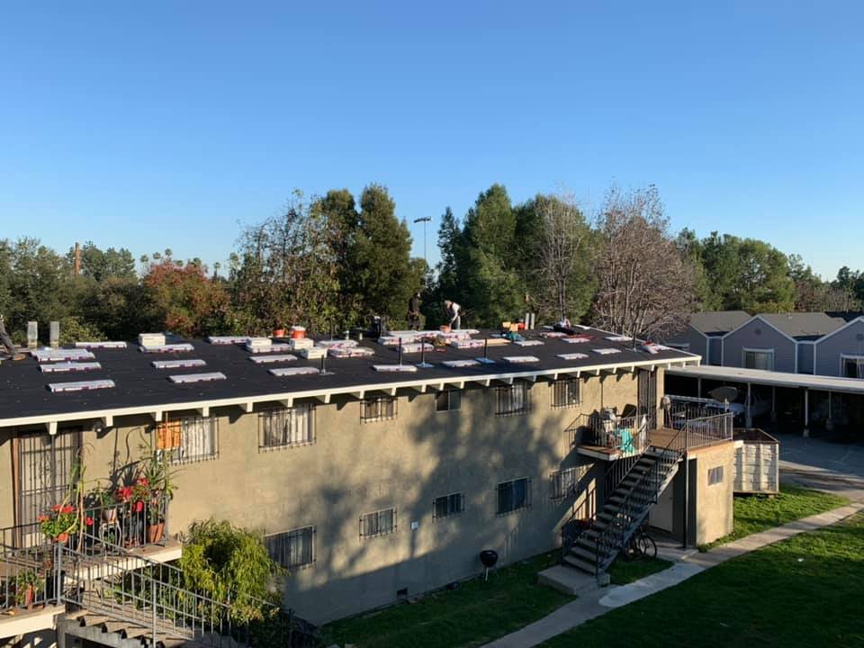 Slide of R&A Roofing